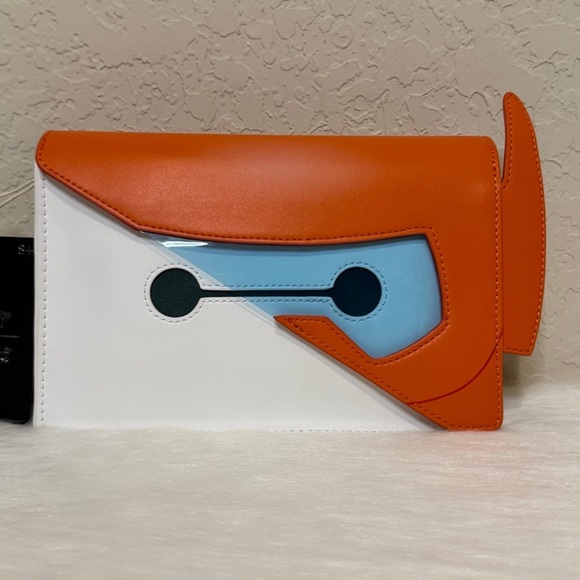 Loungefly Disney Big Hero 6 Baymax Suit Split Crossbody Bag - Picture 2 of 10